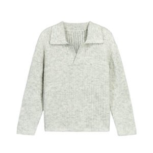 Special Yarn pullover wide neck