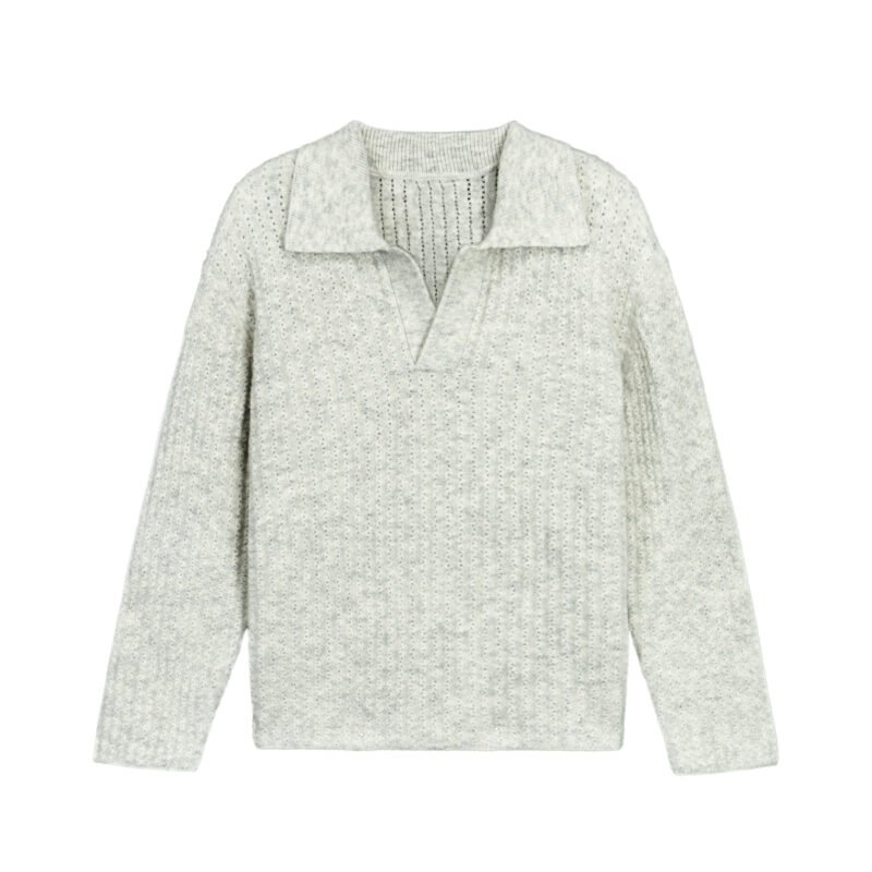 Special Yarn pullover wide neck