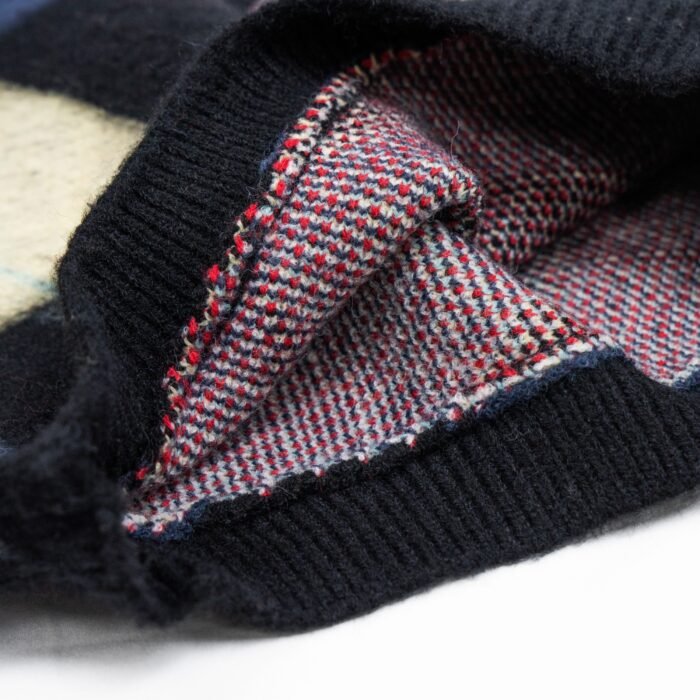 mens Sweaters OEM / ODM mohair v neck men sweaters men's vest Breathable sweaters waffle print graphic