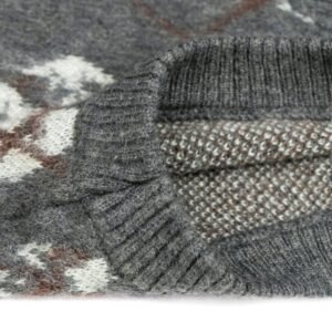 wool vest v neck waffle print graphic