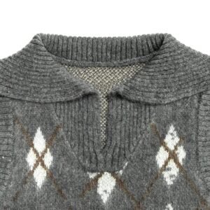 wool vest v neck waffle print graphic