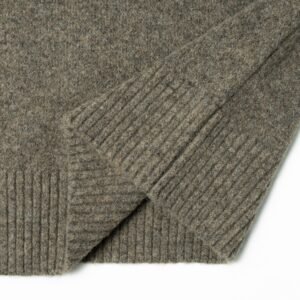 Casual Men's Pullover Sweater with Embroidered Daisies